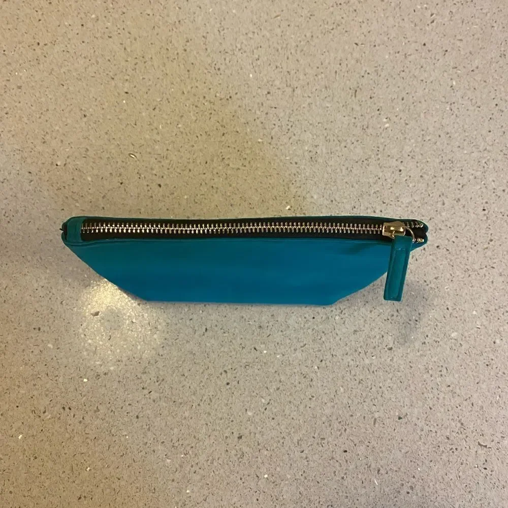 Kiehl’s Cosmetic Bag